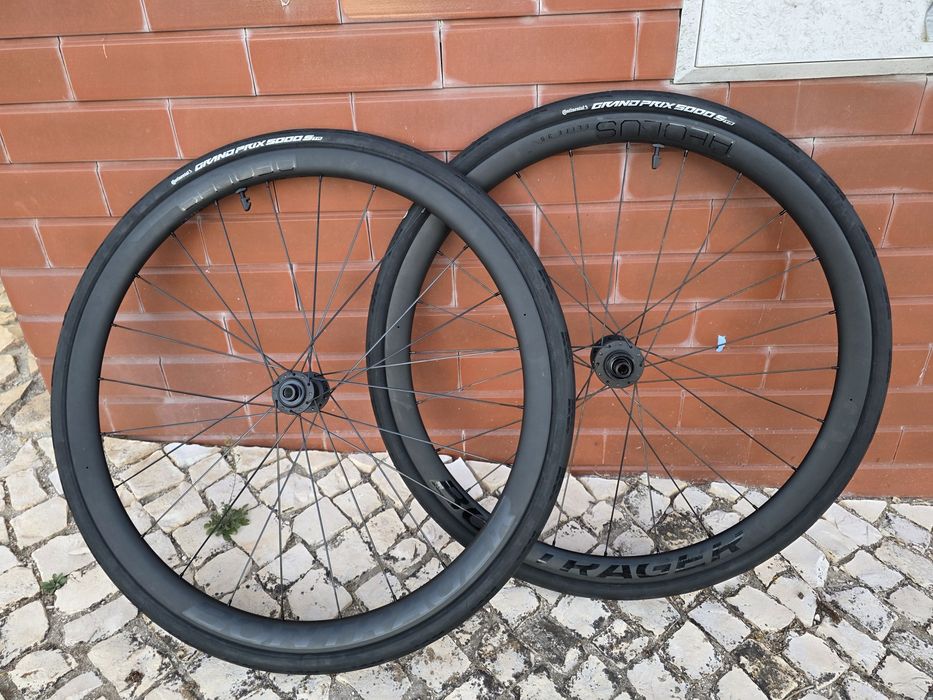 Rodas em carbono disco Bontrager Aeolus Elite 35