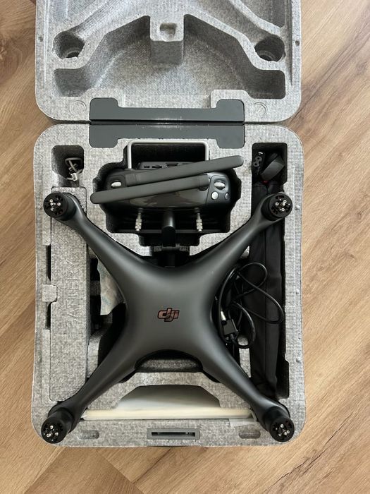 dji phantom 4 pro - Купити квадрокоптери (дрони) - Ціна на OLX.ua