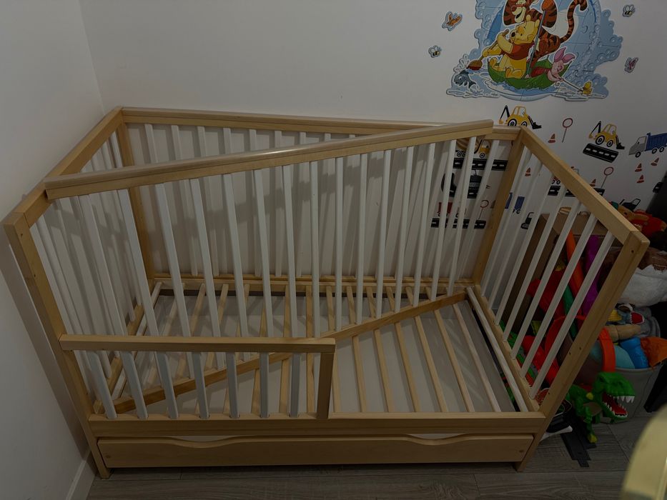 Łóżeczko dziecięce z szufladą