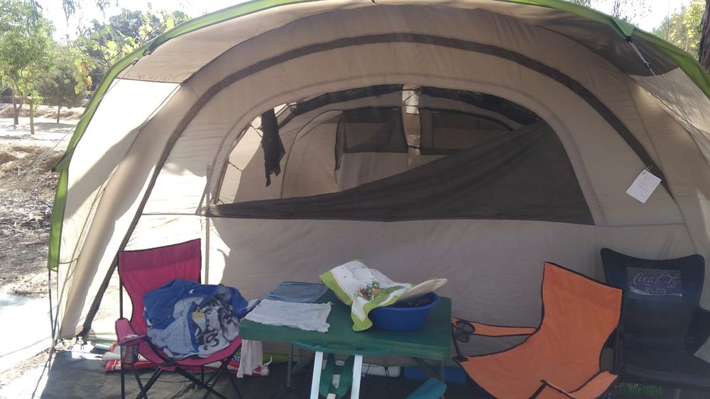 Tenda de campismo com 2 quartos