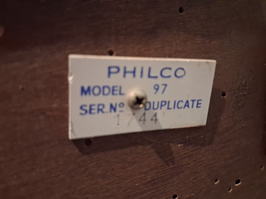 Móvel Radio / Giradiscos Vintage PHILCO 97