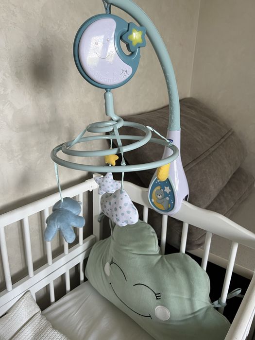 Продам мобіль Chicco Next2Dreams