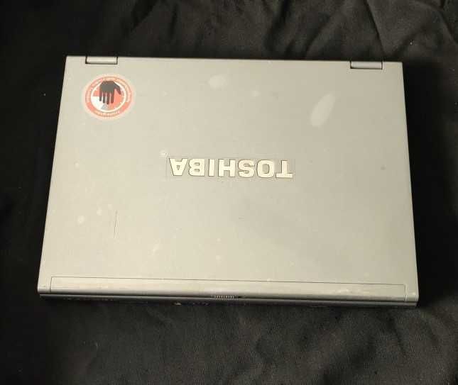 Portáteis Sony e Toshiba (para peças)