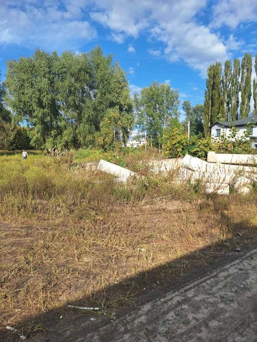 без% продаж земльної ділянки Козин