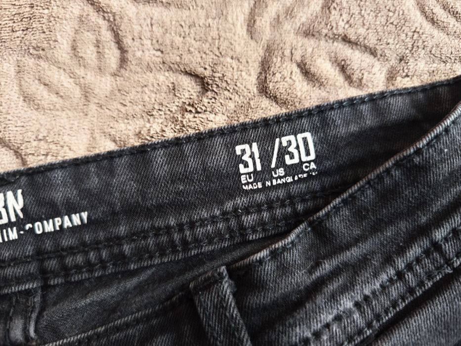 Джинсы черные BSBN