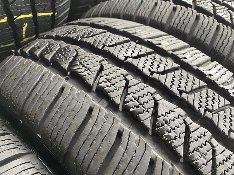 225/55r17C Continental VanWinter_7,5mm_4szt_(95)