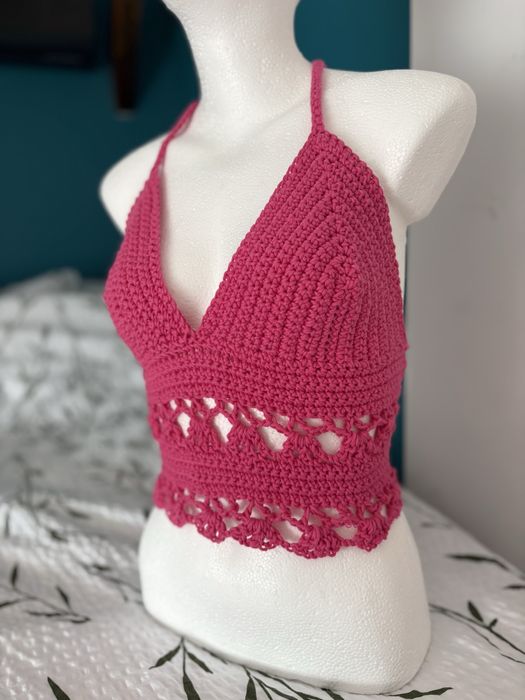Różowy crochet top modny na lato wakacje koronkowy handmade bawełniany