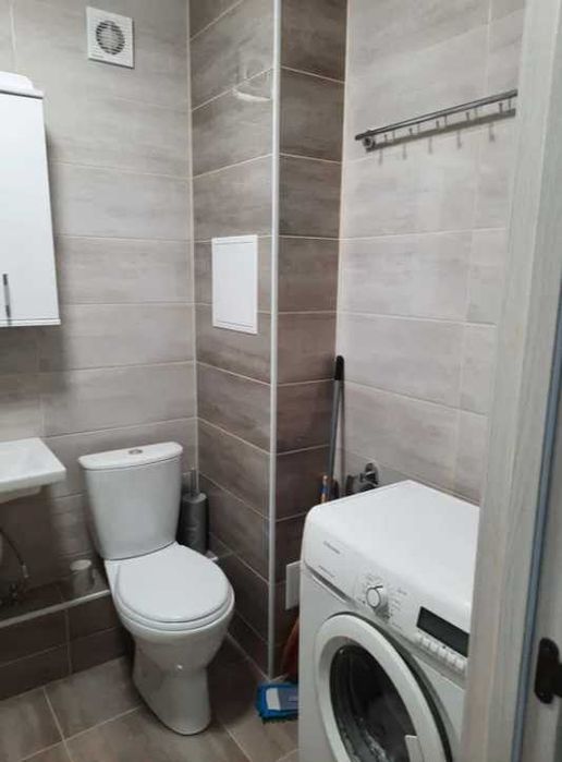 Продам 1 комн кв 40м2 Кап Ремонт Мебель Техника 4 эт Индустриальна OA