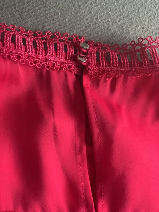 Sukienka z falbanami , MIDI , różowa, fuksja roz 42/ 40 - Morgan