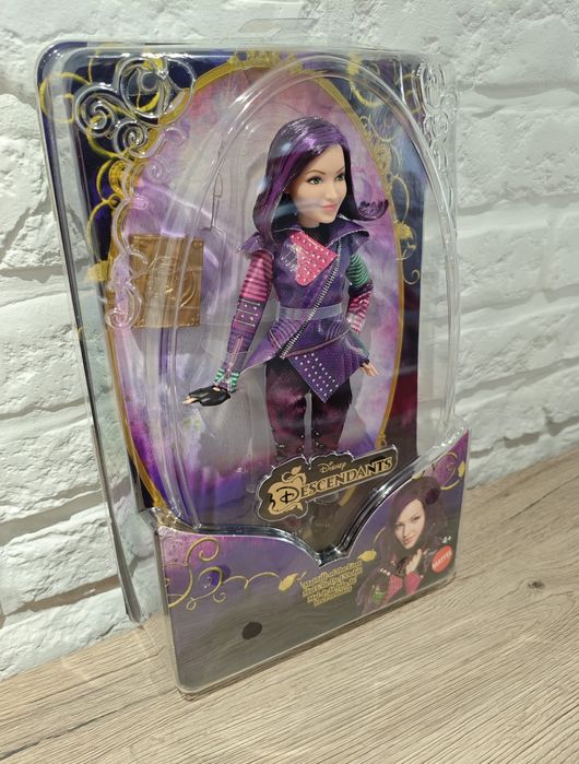 Mattel jfg74, Disney Następcy Descendants Mal lalka rocznicowa