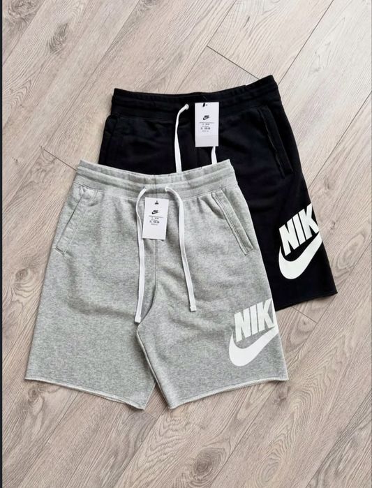 Нові оригінальні шорти Nike велике лого, Nike big logo