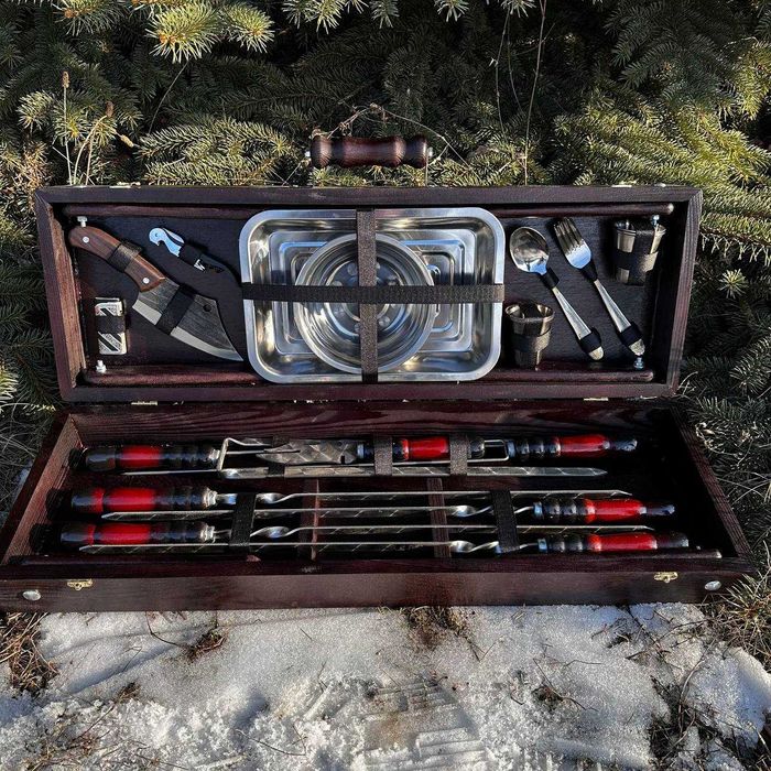 Набір шампурів в кейсі  шашличний набір   подарунок чоловіку   КВАРТЕТ