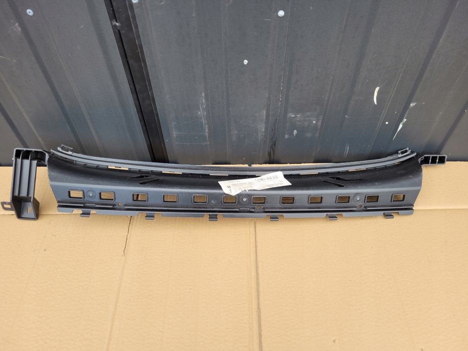 mercedes e-klasa w213 16-23 ślizg absorber mocowanie zderzaka tył