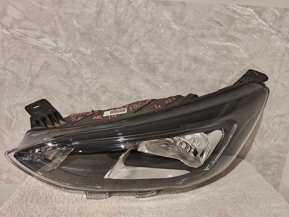Lampa Lewy Przód LED Ford Focus MK4 EUROPA