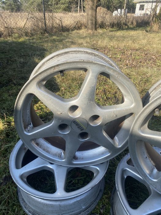 Alu felgi 15” 4x114,3 Titan