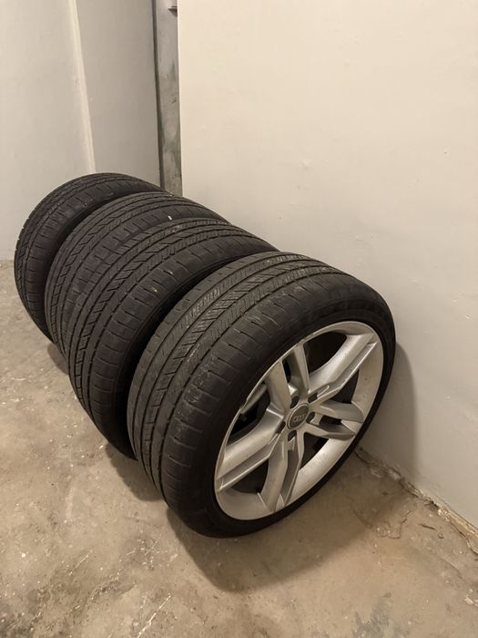 Komplet oryginalnych felg Audi 19 cali