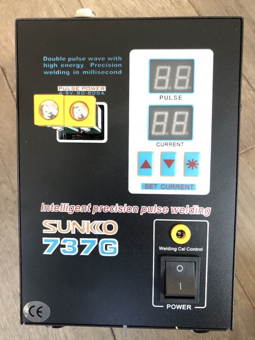 Zgrzewarka punktowa Sunkko 737G