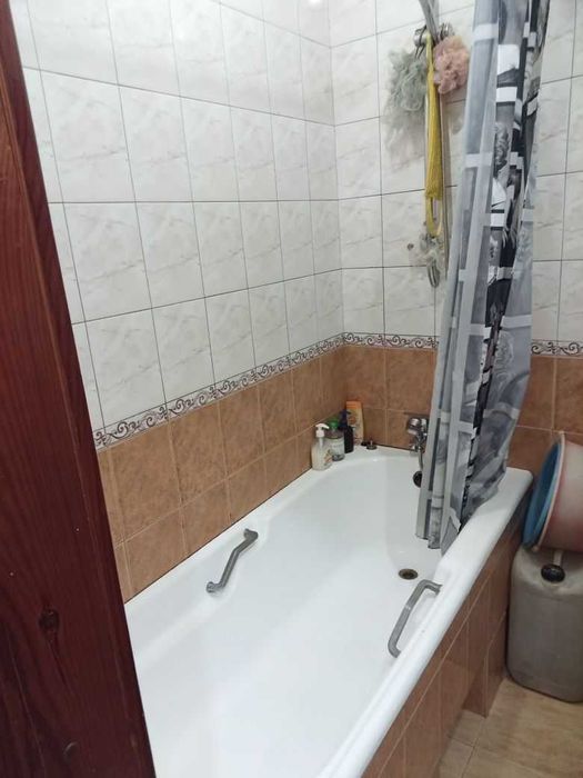 Продається 3х к квартира в ІЗЮМЕ