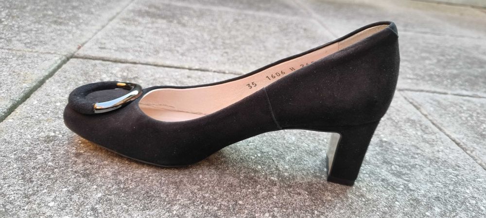 Czółenka, półbuty Gino Rossi