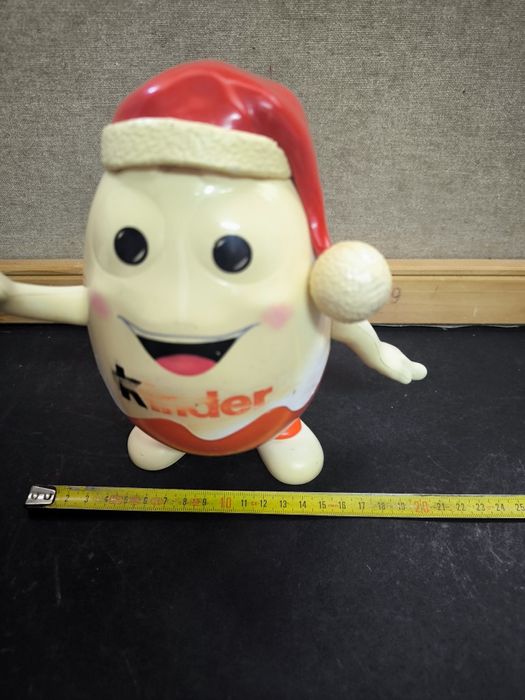 Boneco Ovo Kinder mealheiro