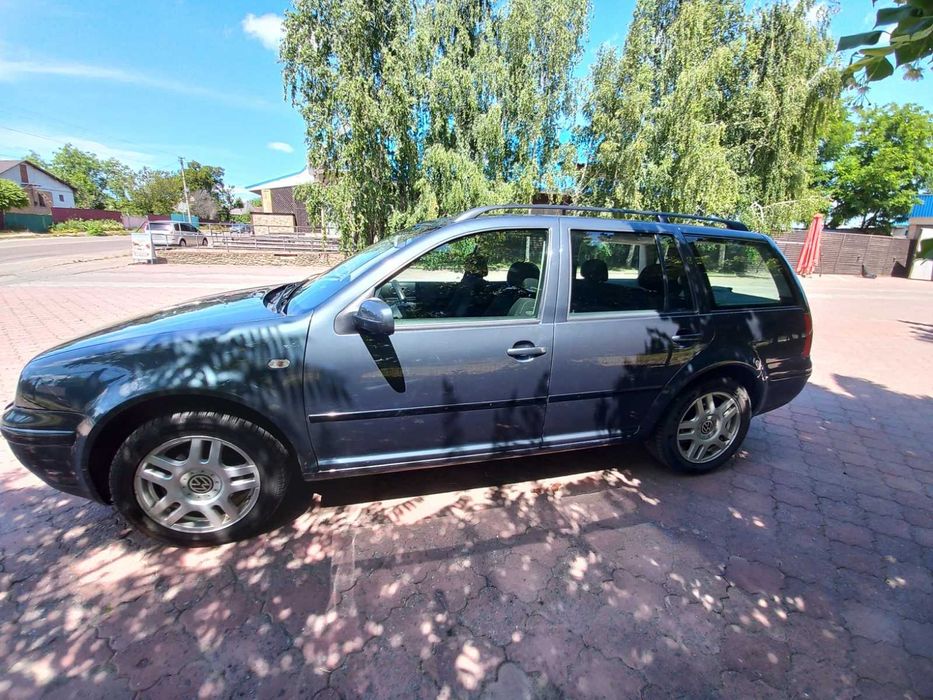 Продам Volkswagen Golf 4