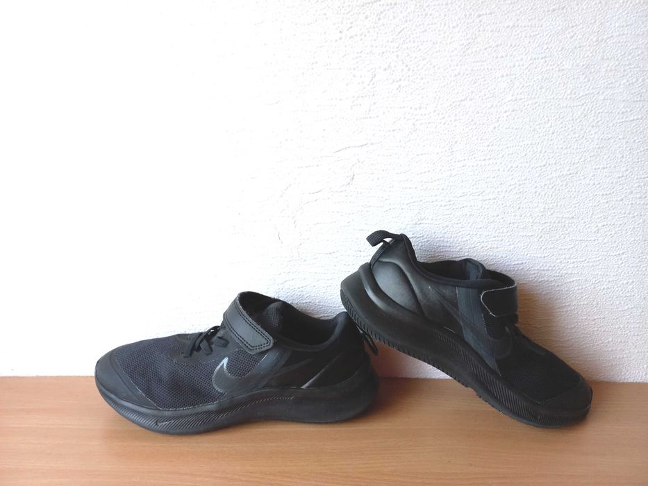 Кросівки nike 34 р. устілка 22 см.: 585 грн. - Детская обувь