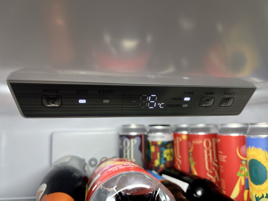 Frigorífico Combinado Becken Boostcooling BC4322 IX - COMO NOVO - 380€