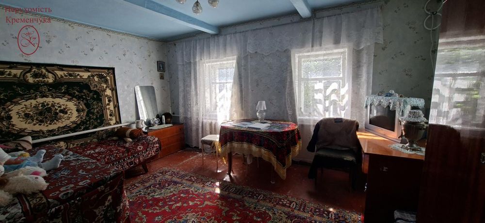 Кам'яні Потоки,  будинок.
