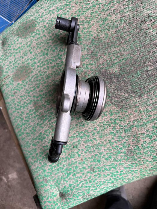 Выжимной подшипник Sprinter 906