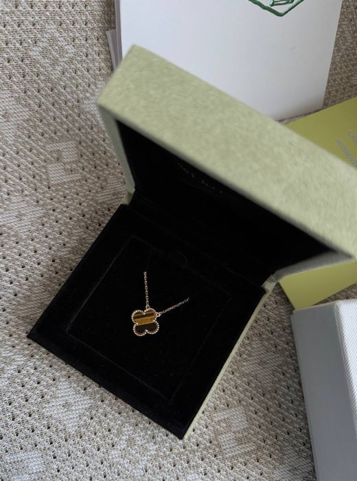 Підвіски Van Cleef & Arpels