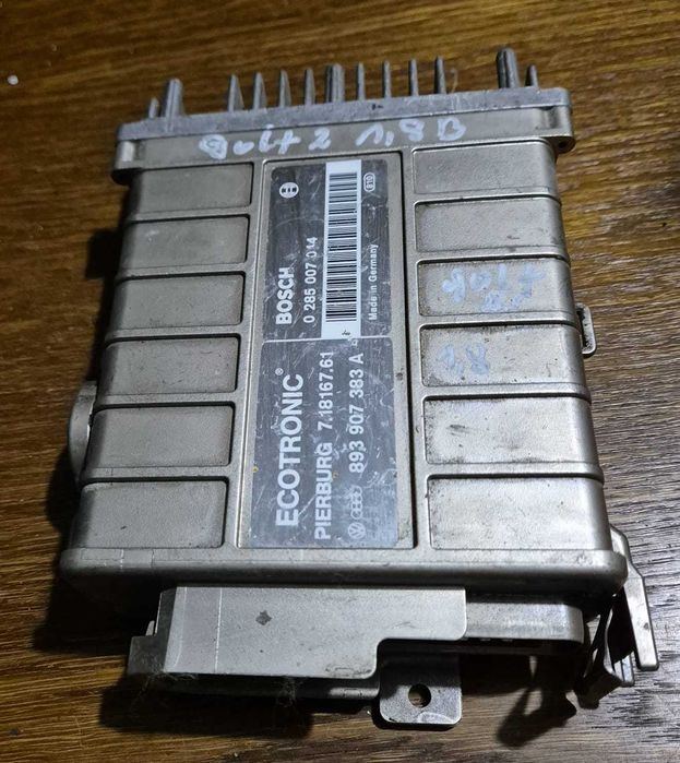 Komputer Silnika VW Golf 2 MK2 1,8 Benzyna (83-92r.) BOSCH Oryginalny