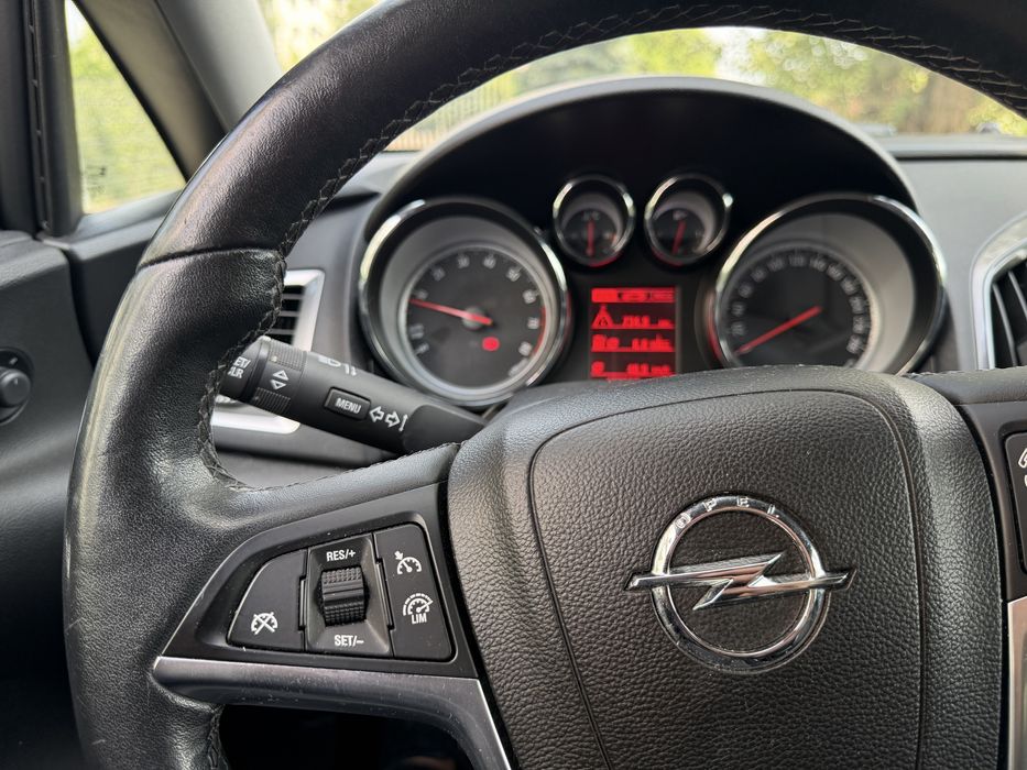 Opel Astra 1.4 Cosmo