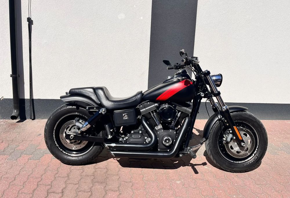 Harley-Davidson Dyna Fat Bob custom - Vance&Hines, krótki tył, kierunkowskazy LED