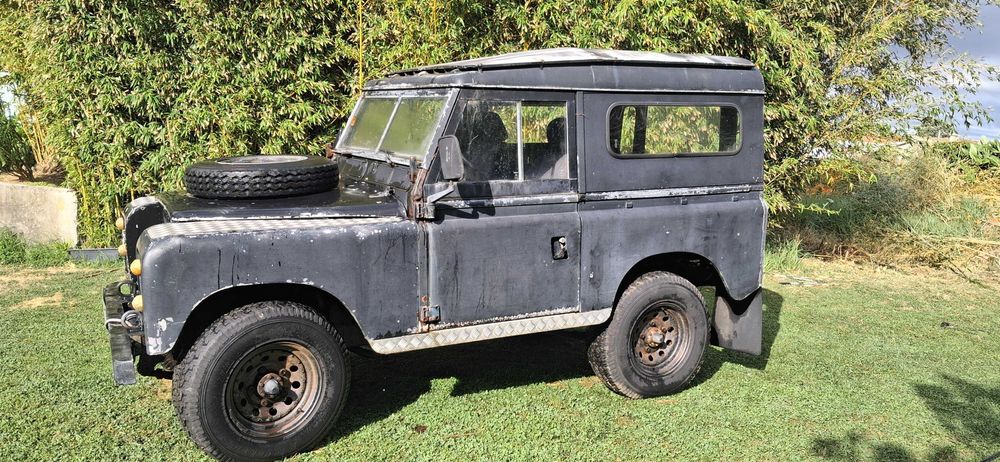 Land Rover 88 Series III