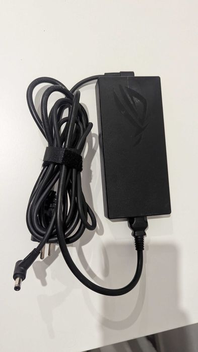 G713QR-k4048W AMD Ryzen 9 5900HX RTX3070