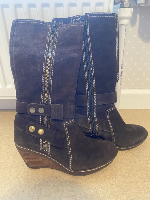 Замшеві демі чоботи Clarks 35-35.5 р