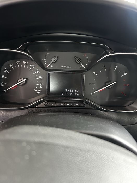 Citroen C3 1.2 Feel foto 3