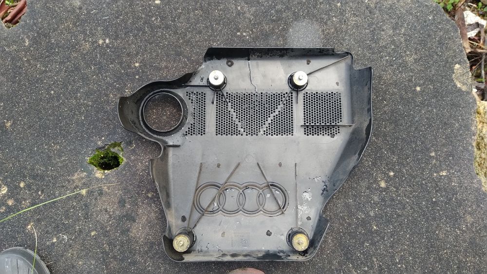 Tampa capa motor Audi