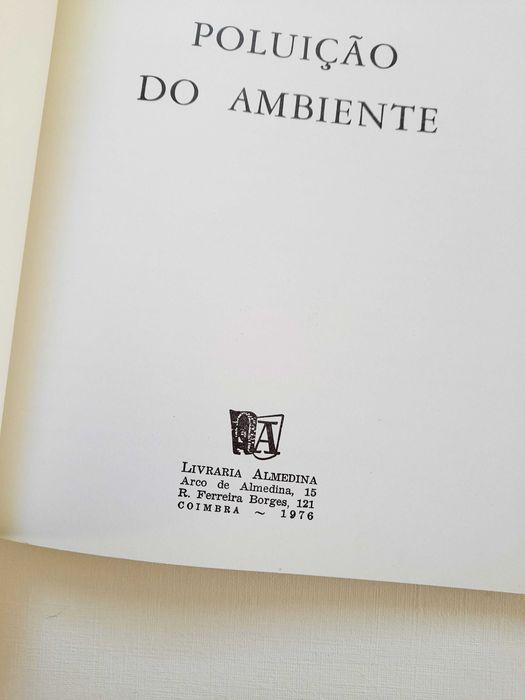 Livro antigo Poluição do meio ambiente