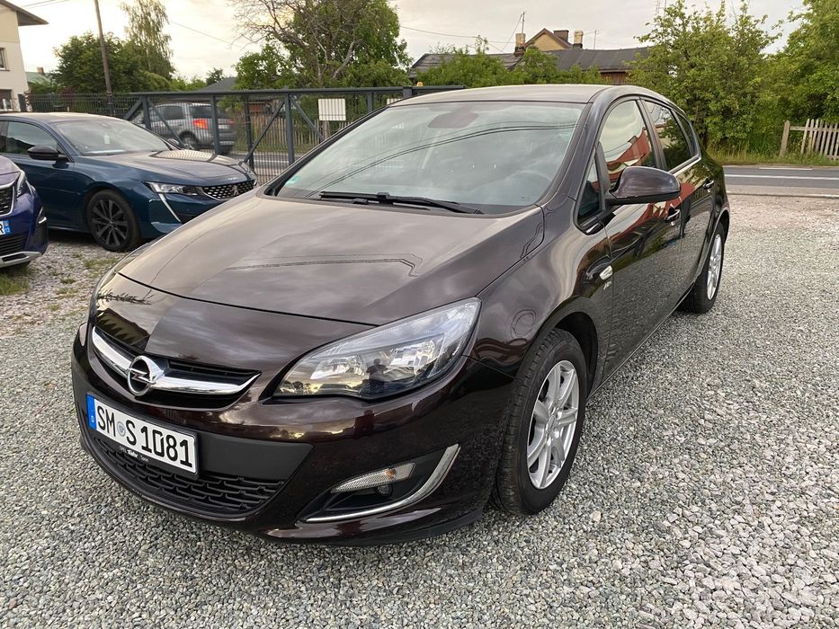 Opel Astra LIFT.1.4 16V 140KM.Klimatronik.NAVI.Grz.fotele.2Kpl,Kół.Stan BDB.
