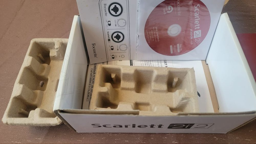 focusrite scarlett 2i2