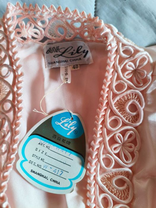 Conjunto robe e camisa dormir cetim rosa