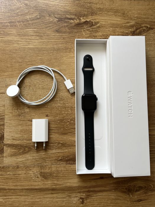 Apple Watch Series 6 GPS 40mm Space Gray Aluminium A2291 + ładowarka