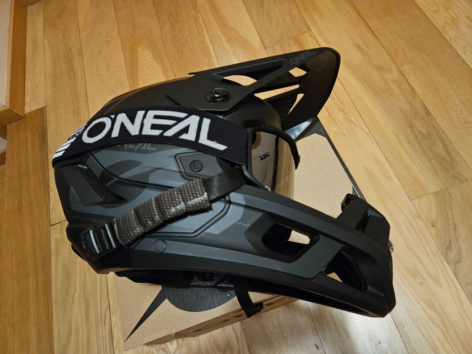 capacete e óculos mtb o'neal