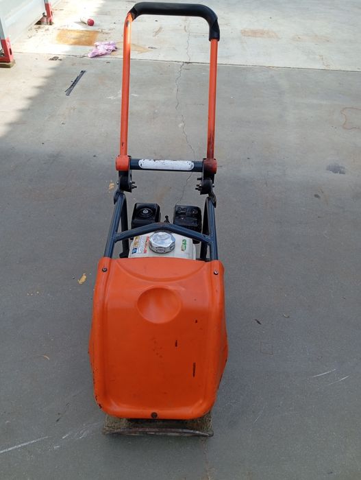 Zageszczarka Belle 80kg honda gx120