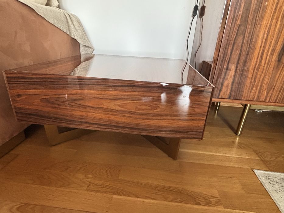 Mesa de centro pau ferro alto brilho