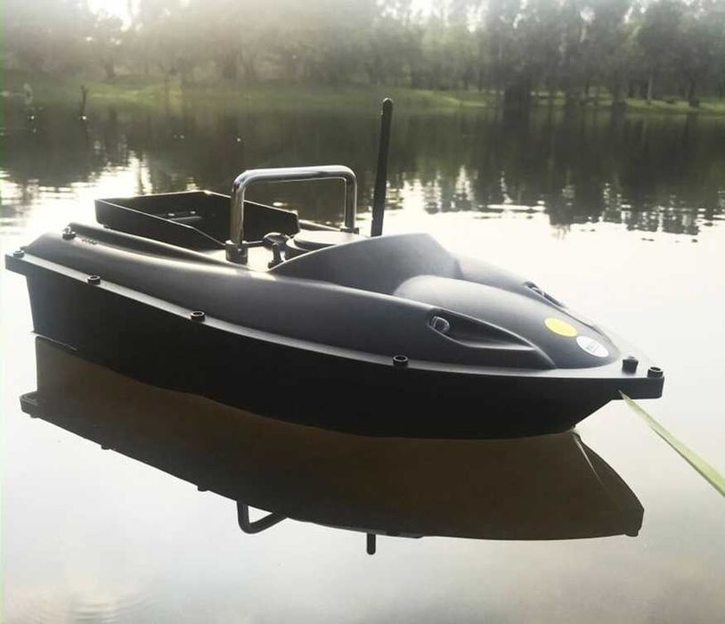 Карповый кораблик + эхолот GPS +скорость +автопилот/круиз