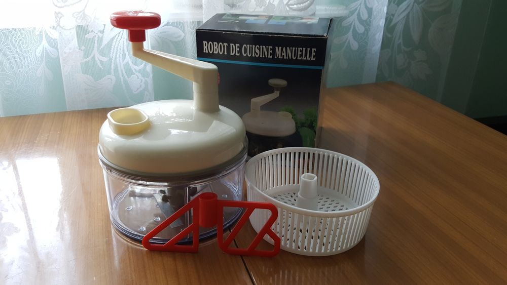 Robot mechaniczny manualny tarka osuszacz trzepaczka spieniarka