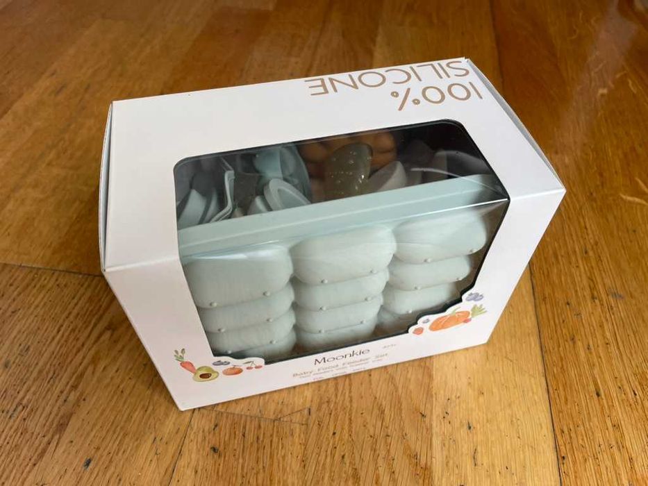 Moonkie Alimentador de frutas para bebês com bandeja para freezer, alimentador de alimentos de silicone livre de BPA para alimentação automática