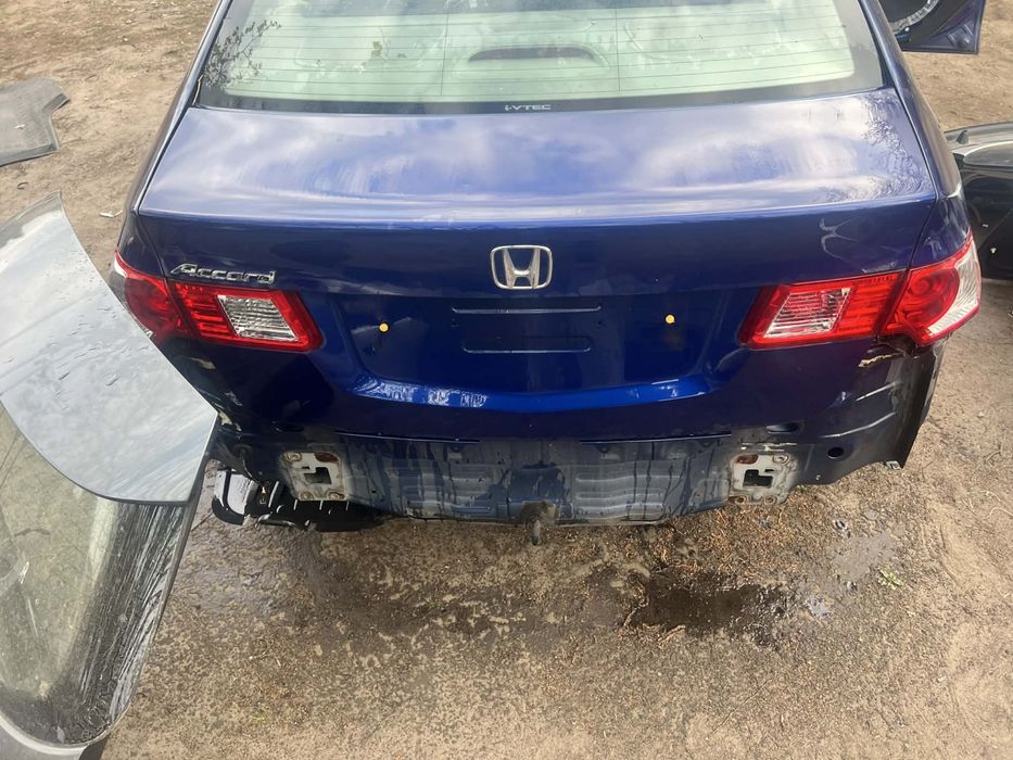 Tylna klapa Honda Accord VIII b553m